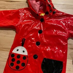 Kidorable raincoat